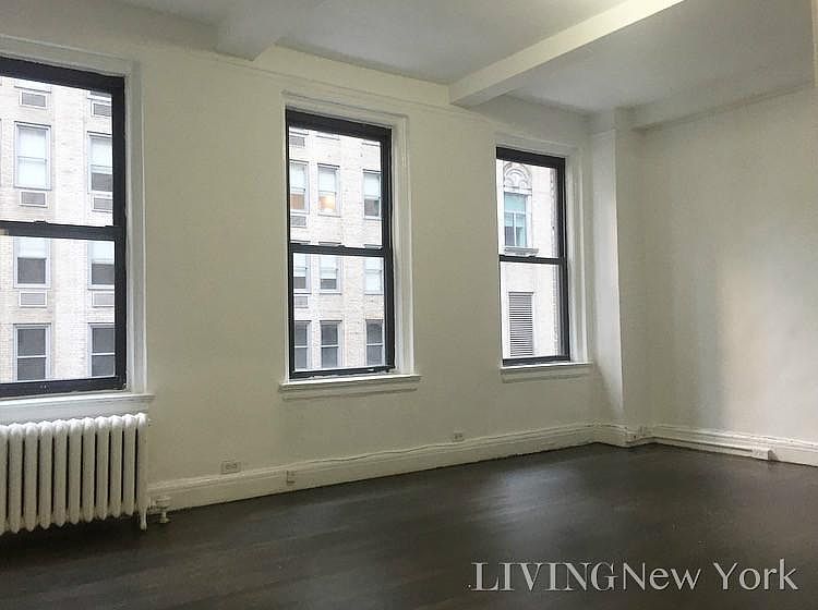 1st image of 135 E 50th St APT 5B