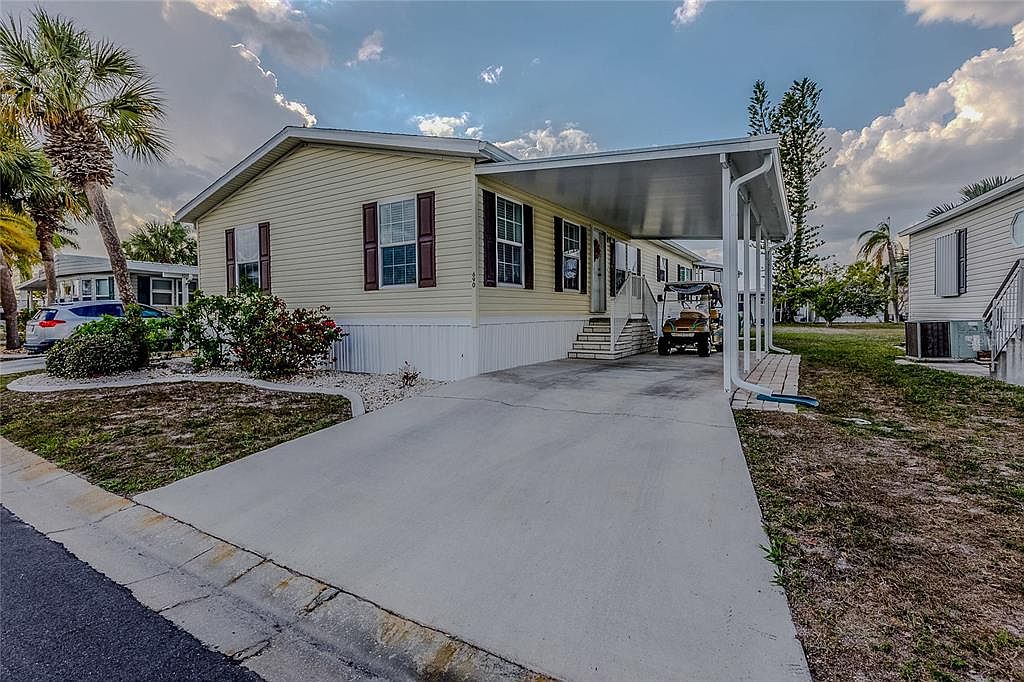 2100 Kings Hwy Lot 690