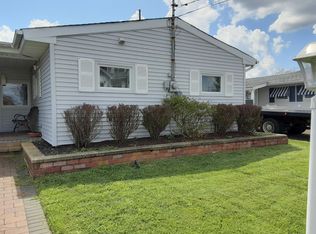 114 E Susquehanna Dr, Little Egg Harbor, NJ 08087