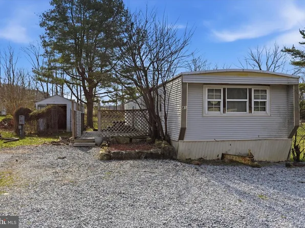 41 Dawn Rd, Halifax, PA 17032