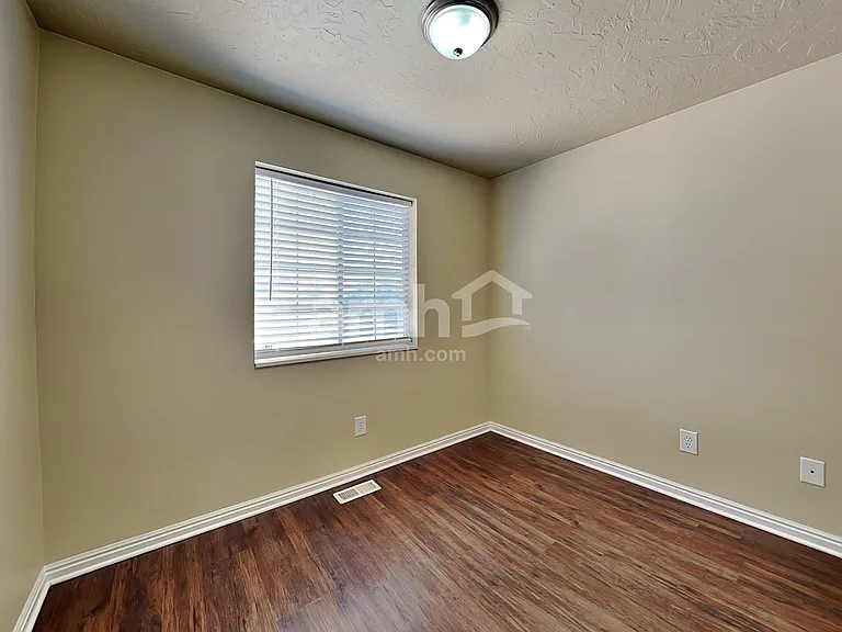 1188 W 1420 N — Photo 19