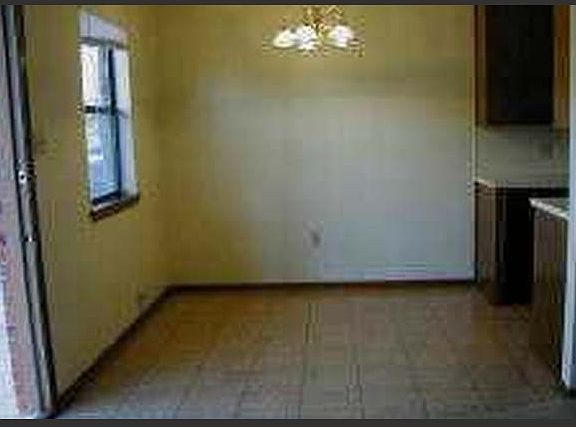 5th image of 108 SW 20th St #7971762b5