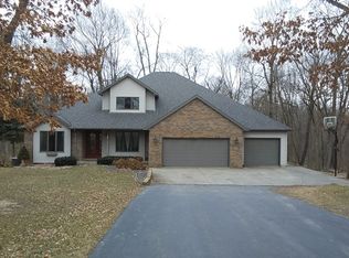 13010 Masters Dr, Morrison, IL 61270