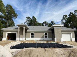 5204/5206 28th St SW UNIT 2, Lehigh Acres, FL 33973