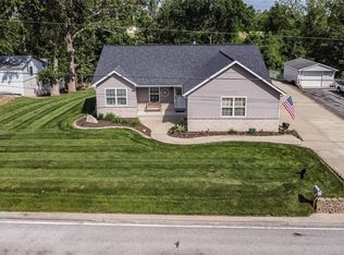 2610 Vandalia St, Collinsville, IL 62234