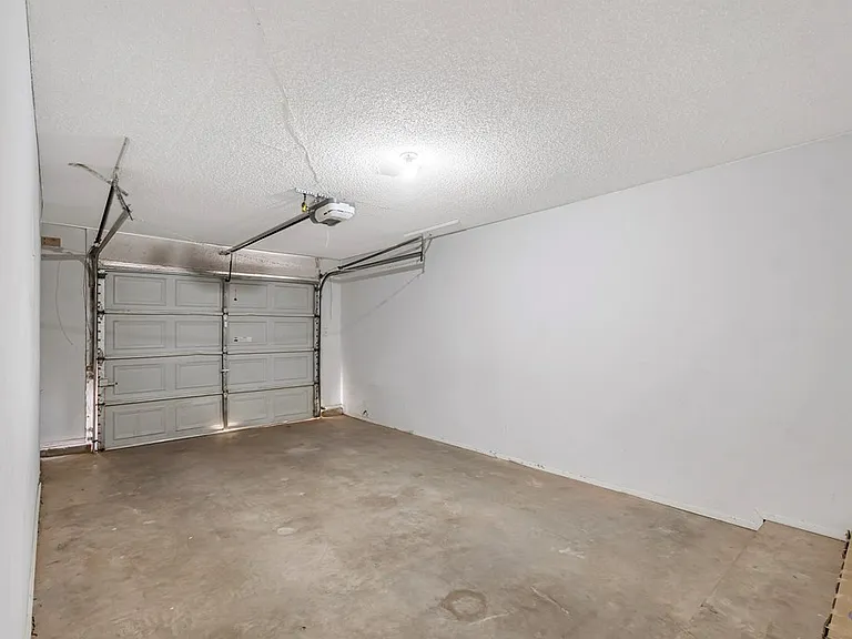 422 W Pecan Ave #D — Photo 32