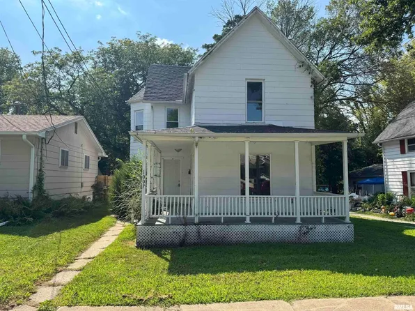 1007 29th St, Moline, IL 61265