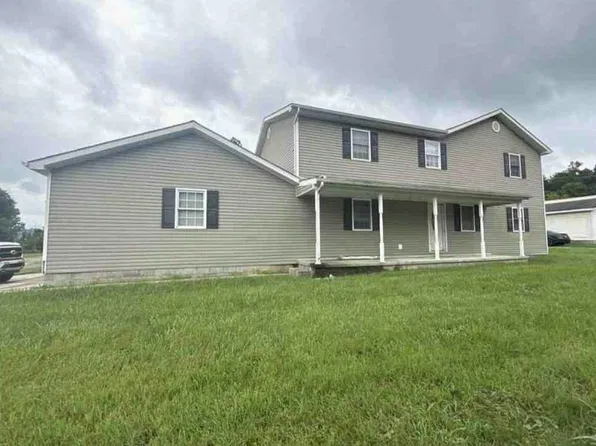 8 W 11th St, Wellston, OH 45692