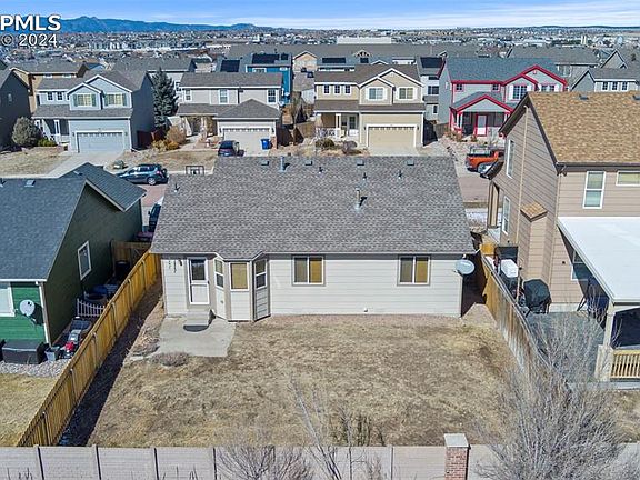 2nd image of 1647 Woodpark Dr