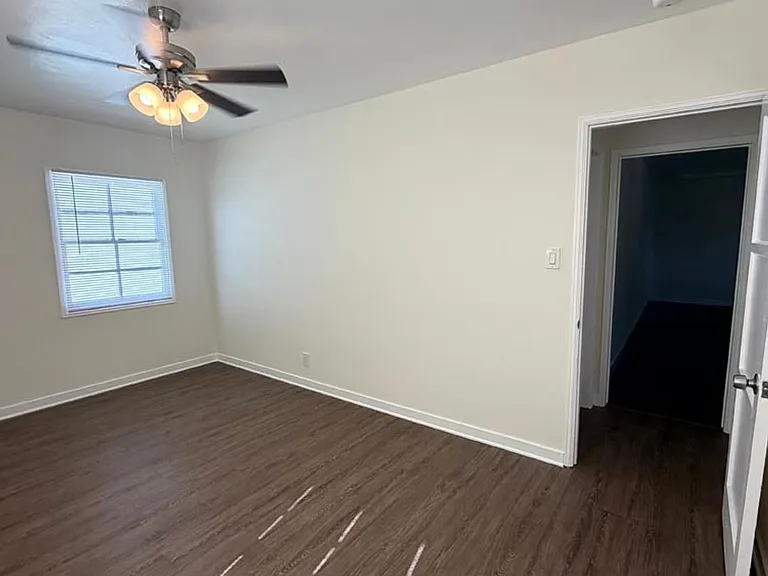 5113 W 20th St — Photo 16