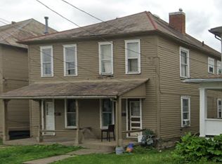 817 Dryden Rd, Zanesville, OH 43701