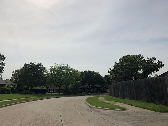 5th image of 2108 Taxco Dr