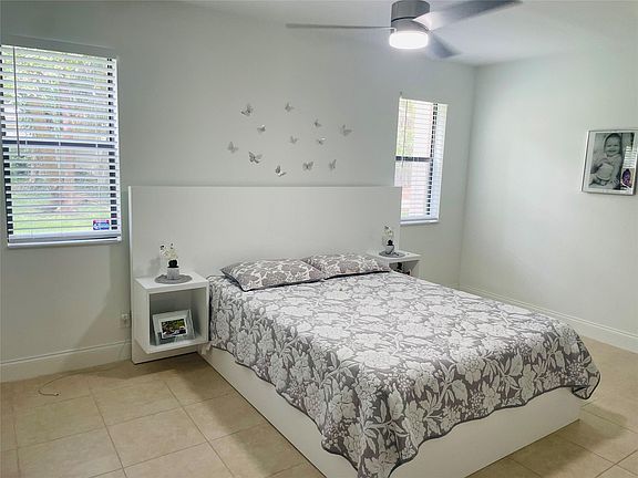 4th image of 8745 Shadow Wood Boulevard #105