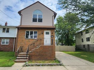 1029 Chandler Ave, Roselle, NJ 07203