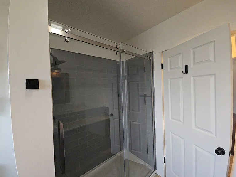 526 B St — Photo 40