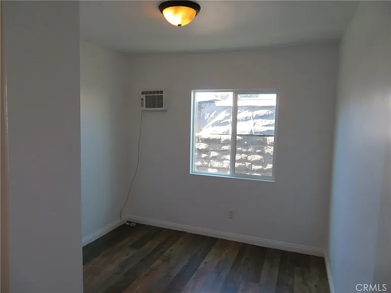 6506 Denver Ave — Photo 9