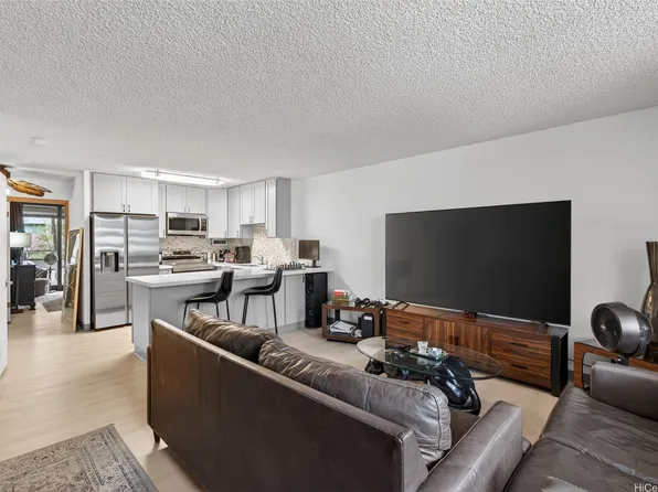 1720 Ala Moana Blvd APT 407A, Honolulu, HI 96815