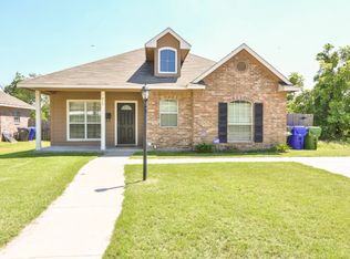 715 N 12th St, Waco, TX 76707
