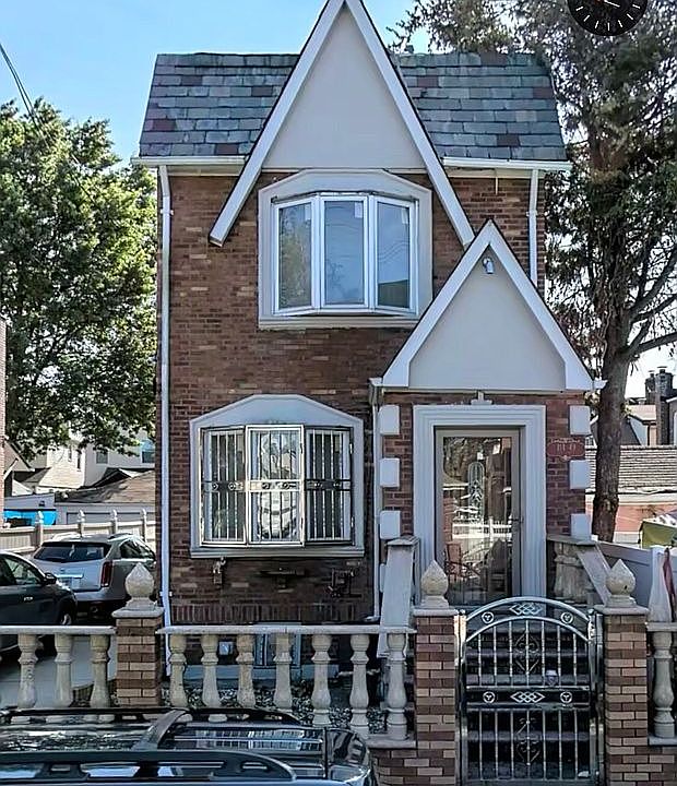 1st image of 11449 128th St