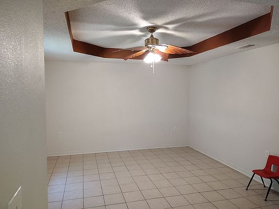 3rd image of 2200 Creedmore Dr