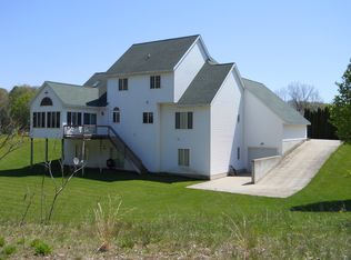 1698 Leisure Ct, Dorr, MI 49323