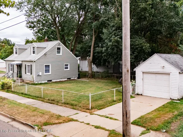 116 E Greenlawn Ave, Lansing, MI 48910