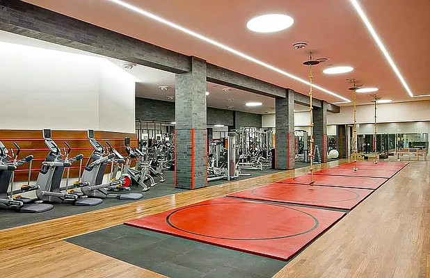 Rented by Sidewalk Realty LLC | media 28