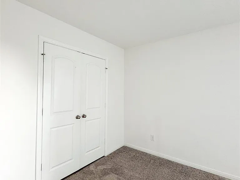 245 Water Oak — Photo 10