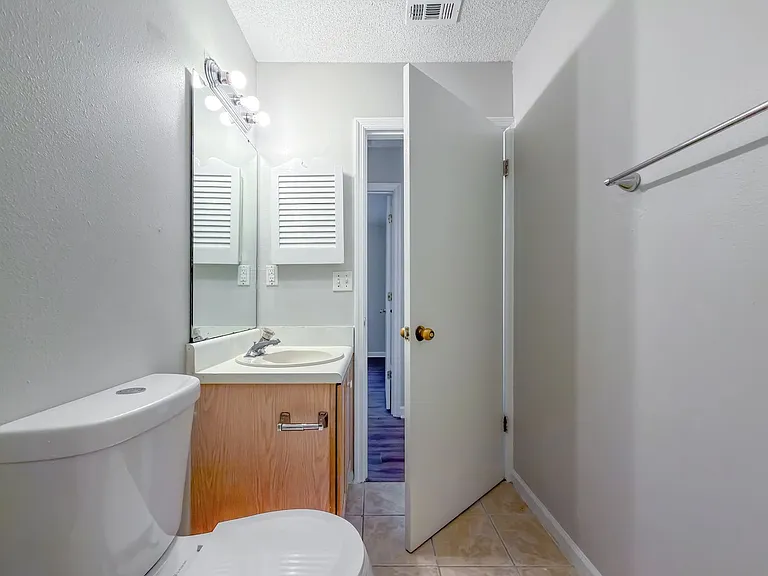 1367 Idlewild Dr — Photo 26