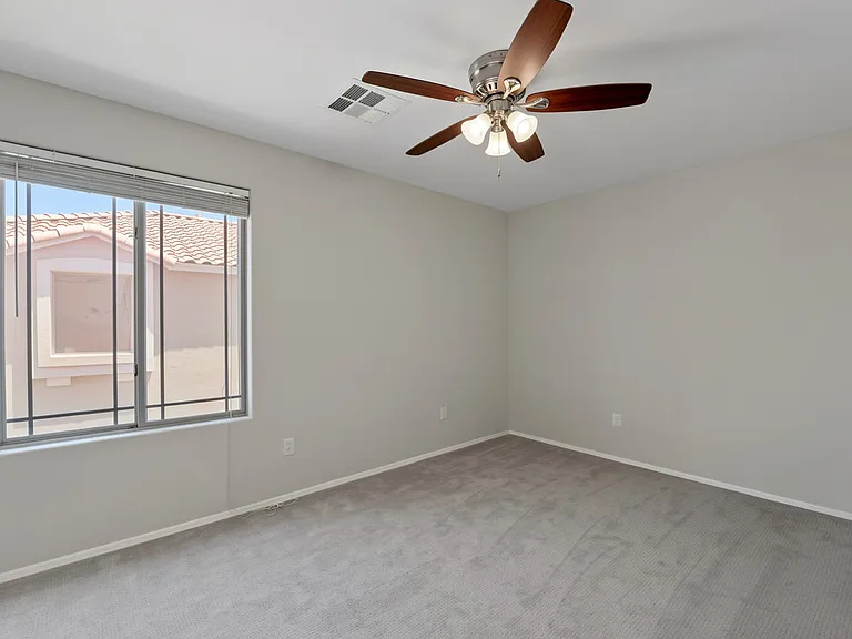 1231 S Amber St — Photo 20
