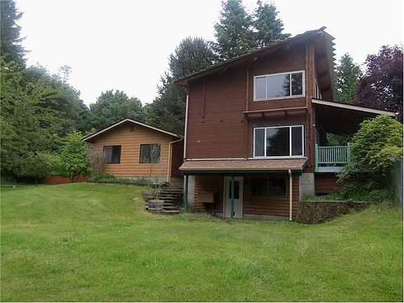 2nd image of 280 Parkside Dr
