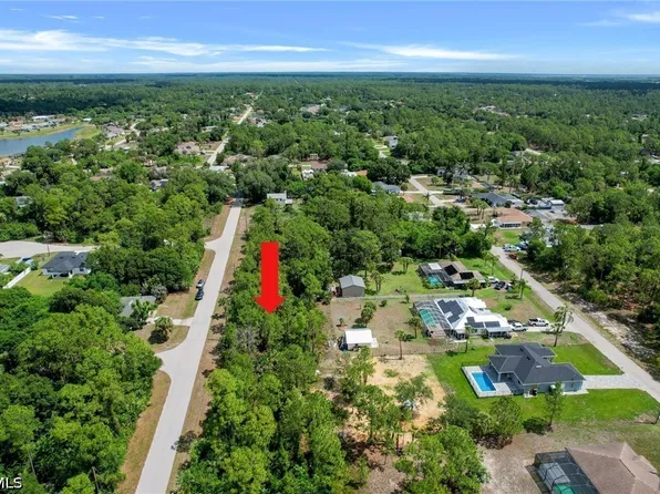 414 Hamilton Ave, Lehigh Acres, FL 33972