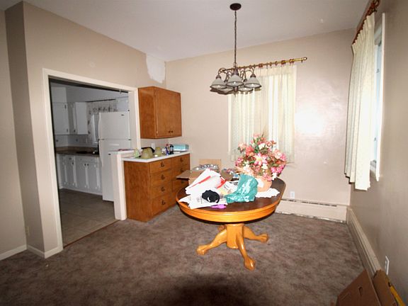 4th image of 2519 3rd Ave E
