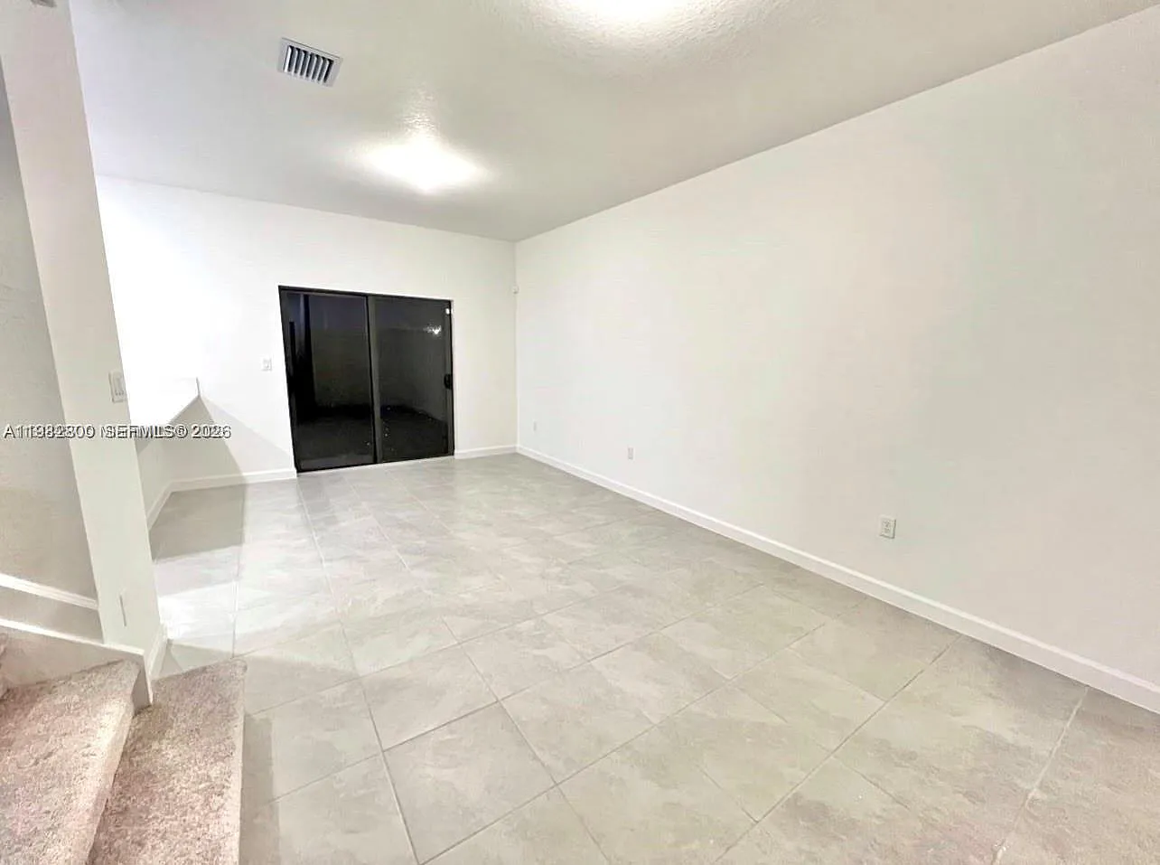 3 bed, 2.5 bath, 1612 sqft, $2,500 — Photo 4