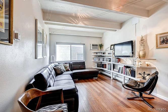 1st image of 590 N Logan St APT 306