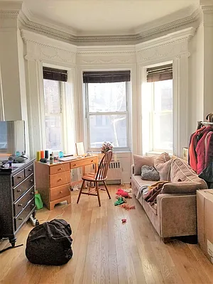 Rented by Lang Realty LLC | media 6