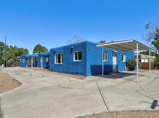 1037 Palomas Dr SE, Albuquerque, NM 87108