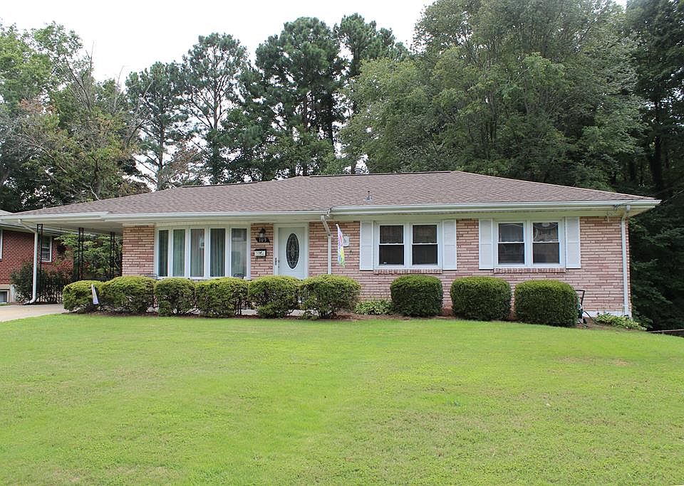 1st image of 109 Millford Pl