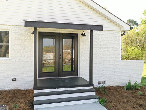 2nd image of 152 Eastside Dr