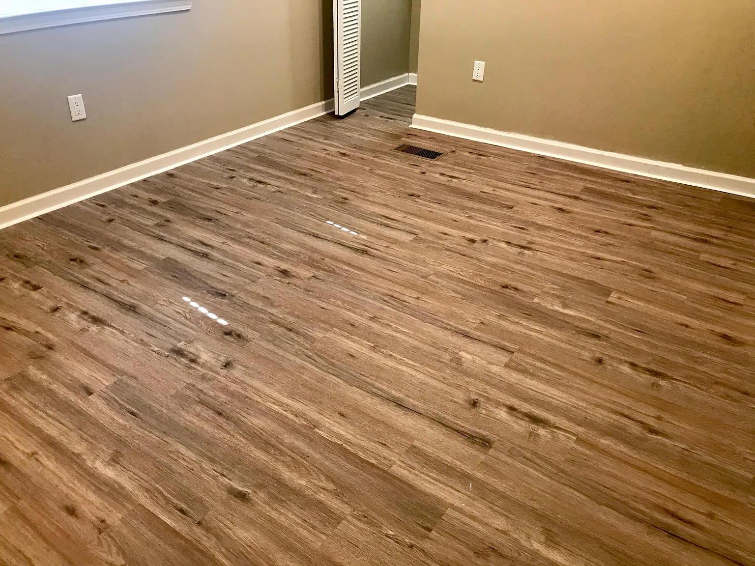 2 bed, 1100 sqft, $1,500 — Photo 4