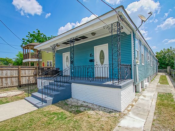 2nd image of 3017 Annette St