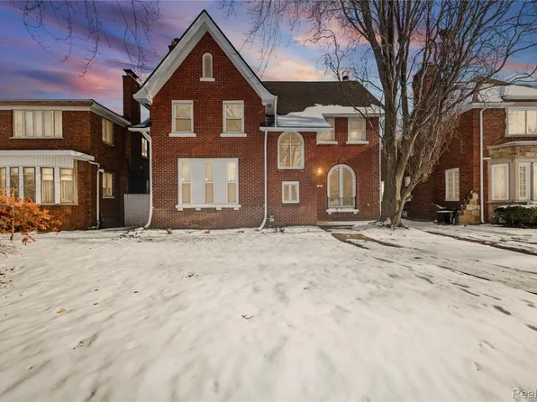 17214 Wildemere St, Detroit, MI 48221