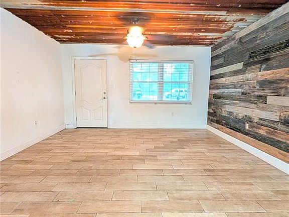 2nd image of 2024 E Keysville Rd