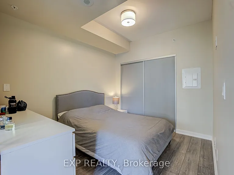 199 Richmond St W #303 — Photo 24