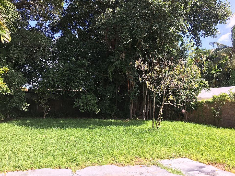 2nd image of 2767 SW 34th Ave