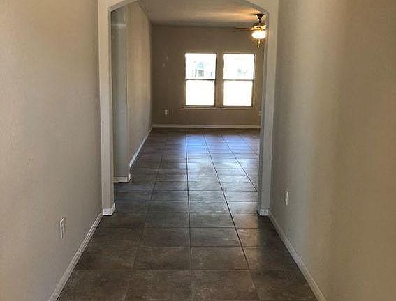2nd image of 1933 Alvarado Dr Round Rock Tx 78664 #1933
