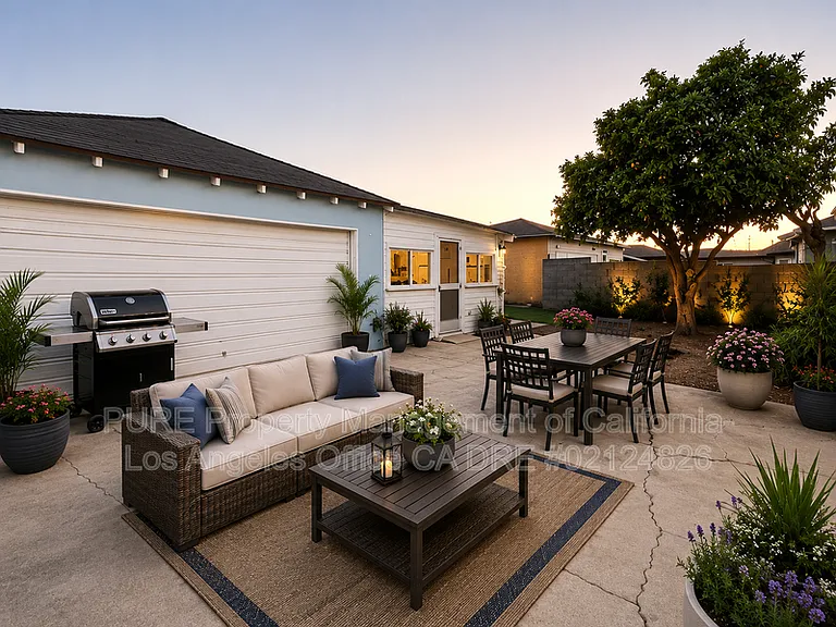 1910 W 94th Pl — Photo 11