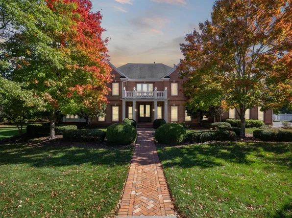 1 Buckeye Ln, Raritan Twp., NJ 08822