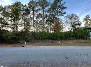 17 Tee Box Ln, Travelers Rest, SC 29690