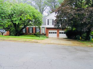 405 N Chapelgate Ln, Baltimore, MD 21229
